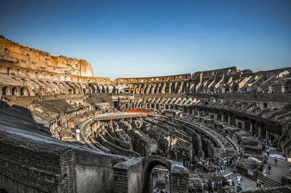 Interior perspective of the Colosseum tiers
